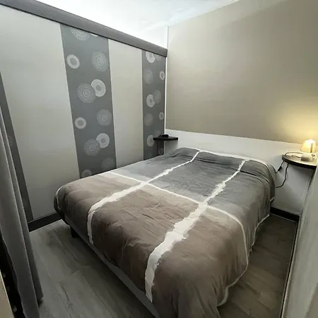 Apartamento T2 à 50m De La Plage, Confort, Proche Commerces Et Animations ! - Fr-1-324a-1